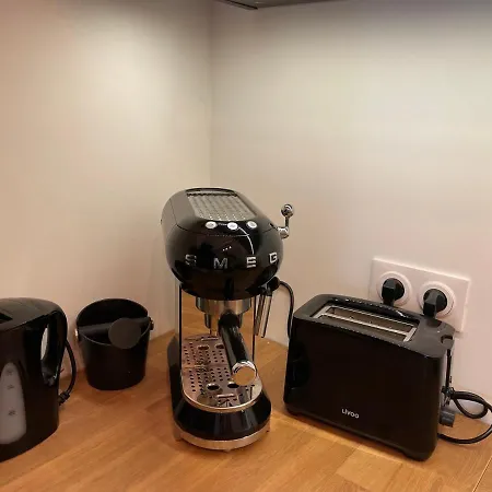 Bel Au Calme Avec Parking Menton